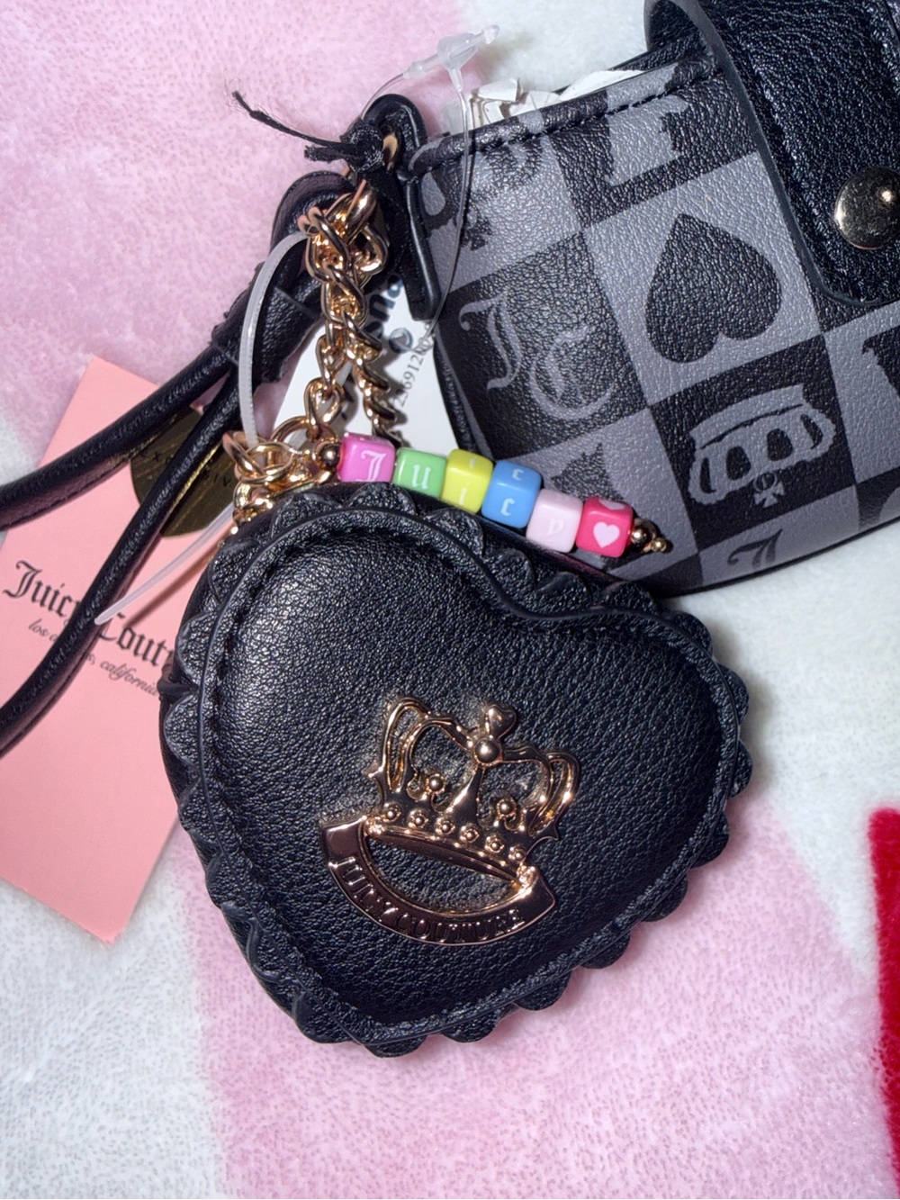 NWT Juicy Couture Sweet Break Time Mini Tab Wristlet in Liquorice/Black - Picture 4 of 4
